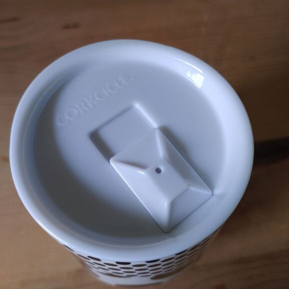 Corkcicle 2312MDE 12 oz Stemless Monodot White  - NWT - Picture 4 of 4